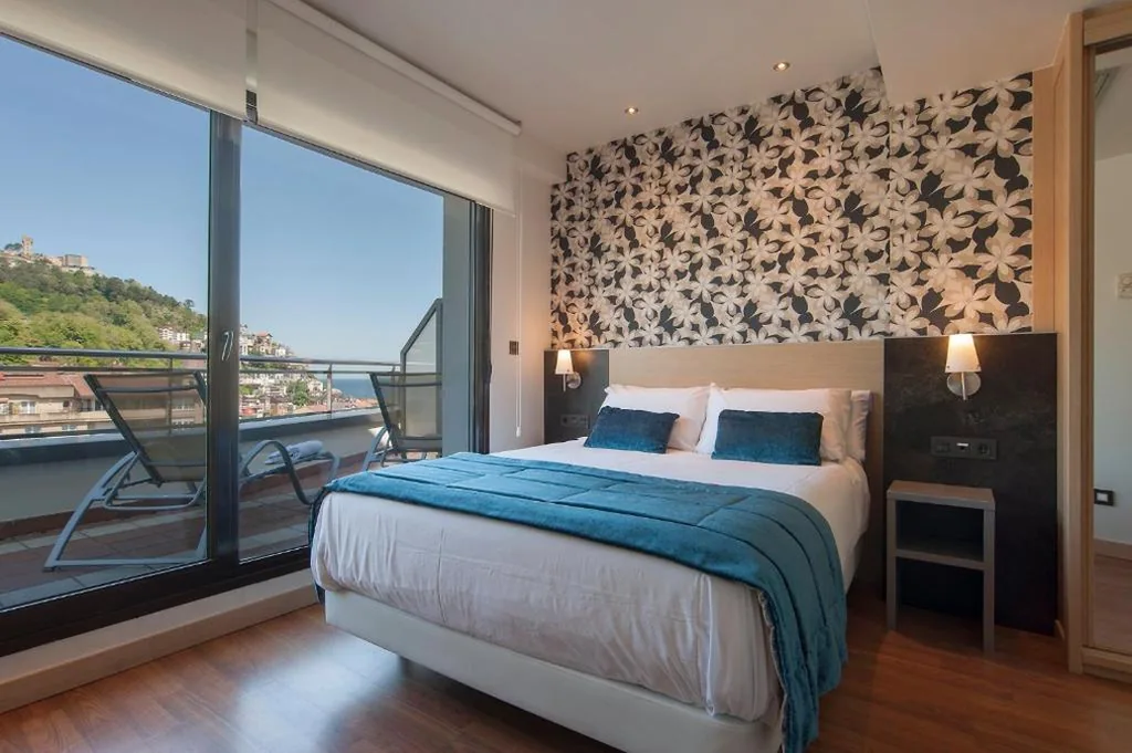 Habitación Doble con vistas al mar — Sercotel Codina