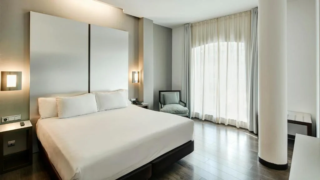 Junior Suite — Sercotel Coliseo
