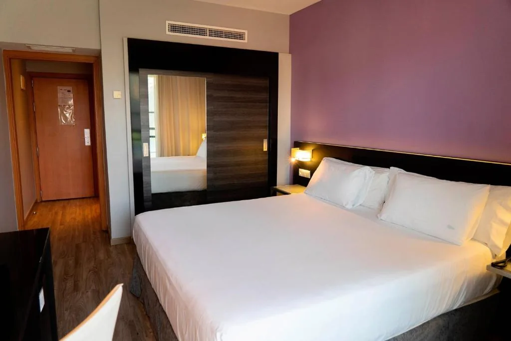 Habitación Superior - 1 cama grande — Sercotel Córdoba Medina Azahara