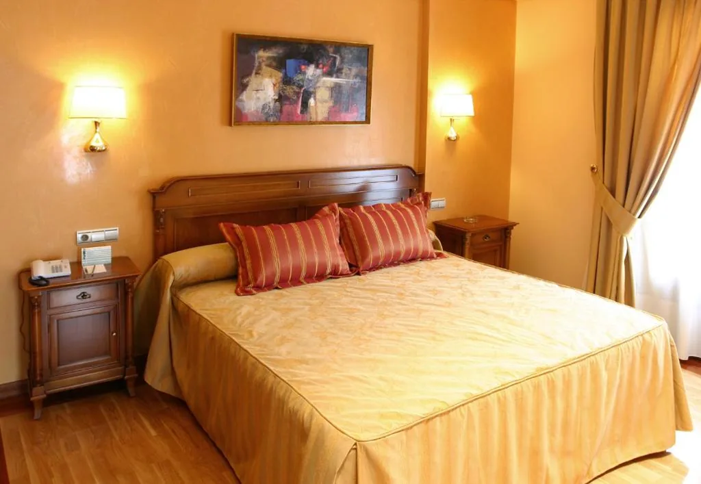 Junior Suite — Sercotel Guadiana