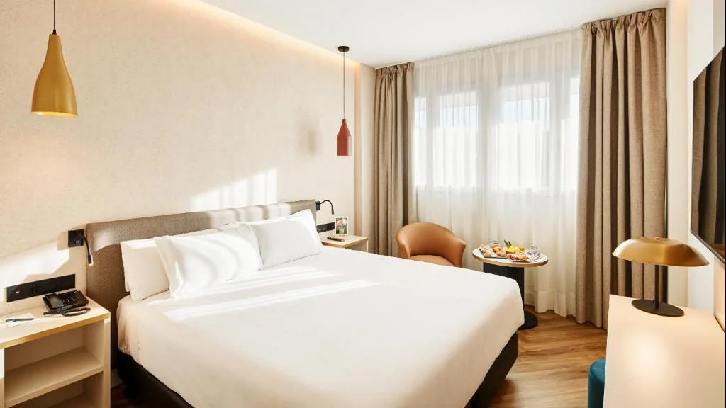 Doppelzimmer – 1 oder 2 Betten — Sercotel HMO Martina