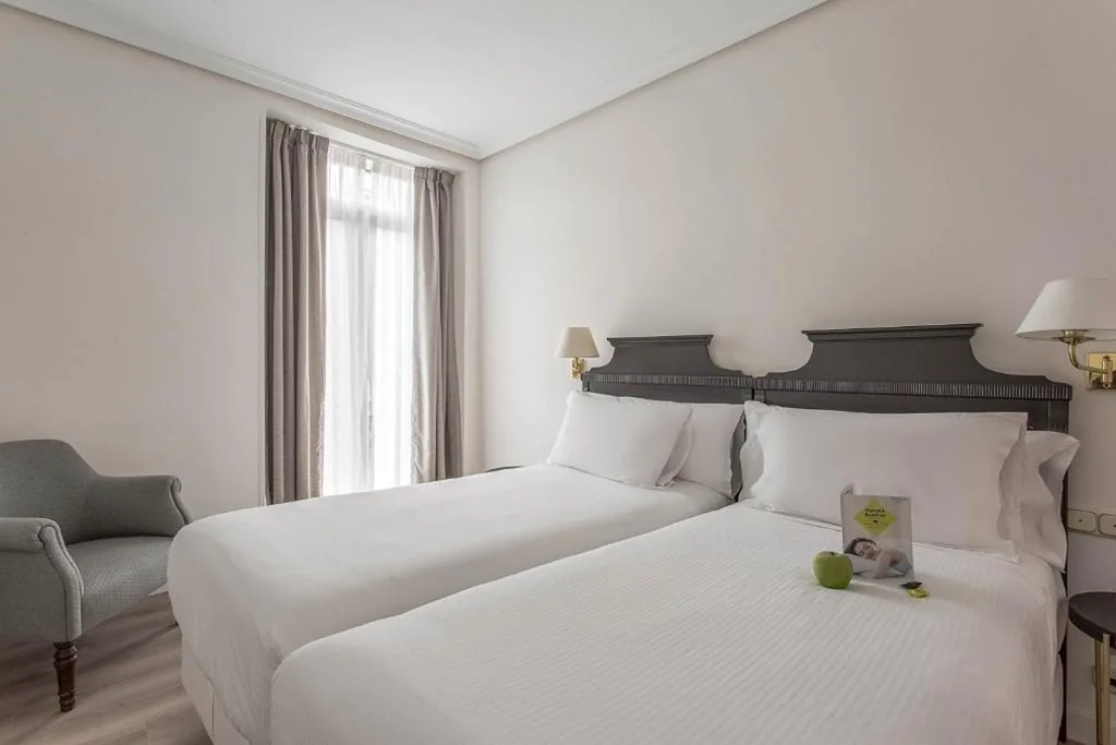 Apartamento — Sercotel Hotel Europa
