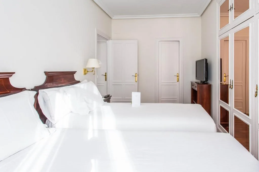 Apartamento Superior — Sercotel Hotel Europa