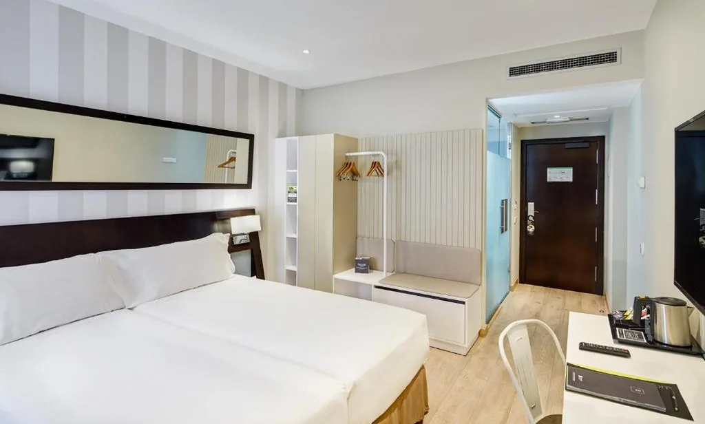 Superior-Doppelzimmer mit 1 oder 2 Betten — Sercotel Madrid Aeropuerto