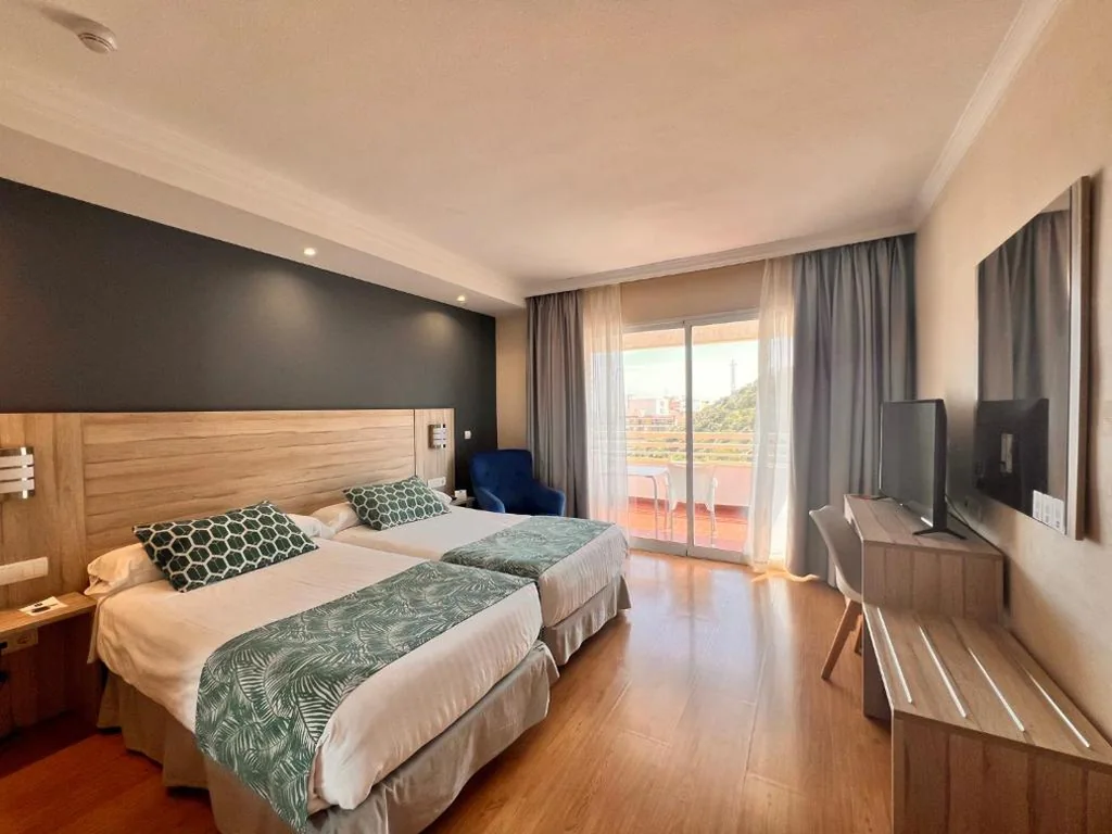 Tweepersoonskamer - 1 of 2 bedden — Sercotel Maya Alicante
