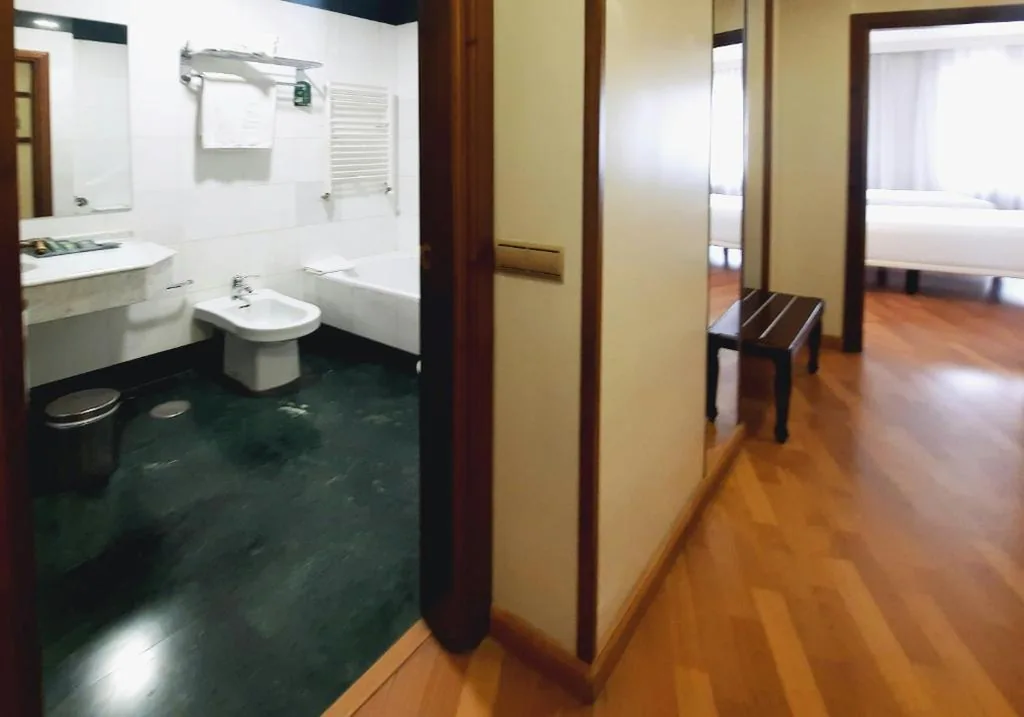 Camera doppia Superior con 2 letti — Sercotel Palacio de los Gamboa
