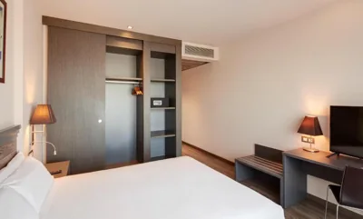 Sercotel Plaza Feria — foto 11