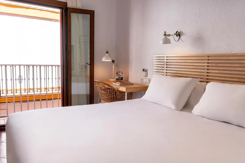 Doppelzimmer mit Zustellbett – 1 oder 2 Betten — Sercotel Puerto de Santa María