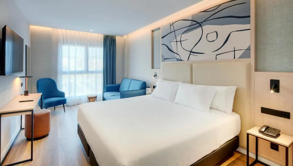 Habitación Doble Superior — Sercotel Rosaleda Málaga