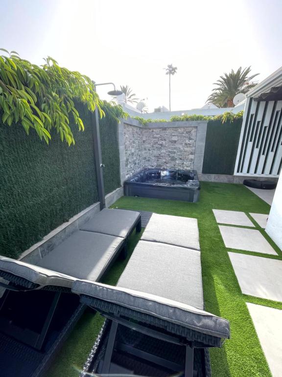 SerenArty Bungalow Beach Flor con jacuzzi