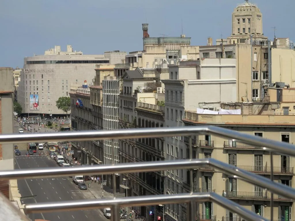 Suite con vasca idromassaggio e vista sulla città — Serennia Exclusive Rooms