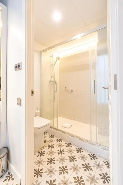 Serennia Fira Gran Via Exclusive Rooms — photo 10