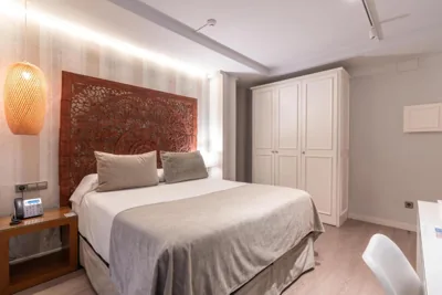 Serennia Fira Gran Via Exclusive Rooms — photo 12