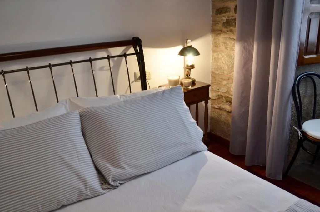 Habitación Estándar - 1 cama grande — Sete Artes by Como en Casa