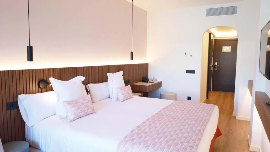 Habitación Doble (1 adulto) - 1 o 2 camas — Seth Port Ciutadella