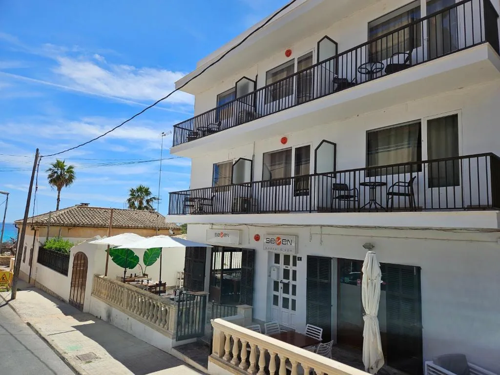 Camera singola Economica — SEVEN Hostal