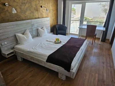 SEVEN Hostal — foto 6