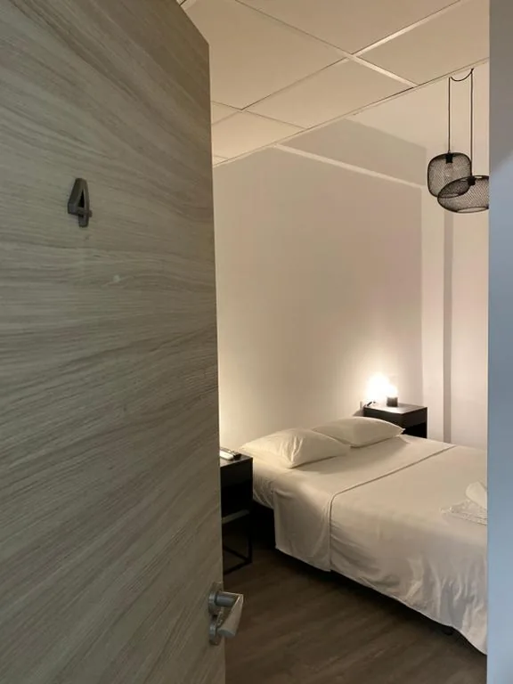 Camera matrimoniale Deluxe — Shanti Rooms