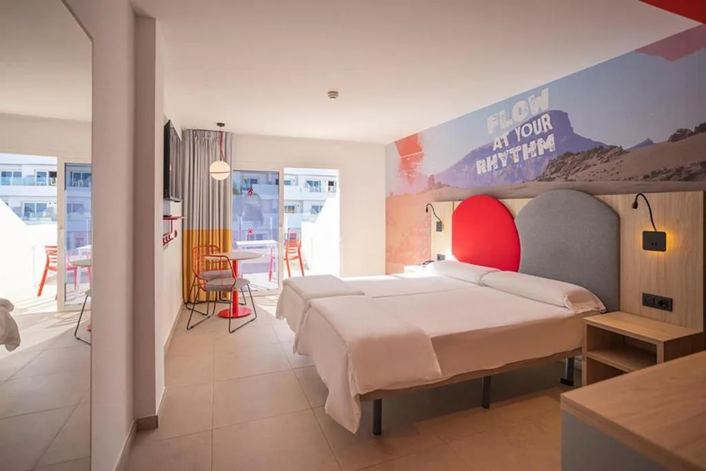 Camera doppia The Flow con vista laterale sul mare — Sholeo Lodges Los Gigantes
