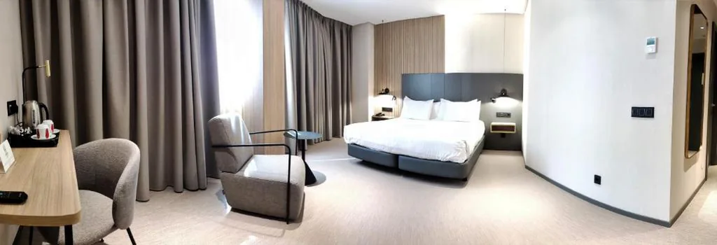 豪华双人间 — Silken Ciudad Gijón