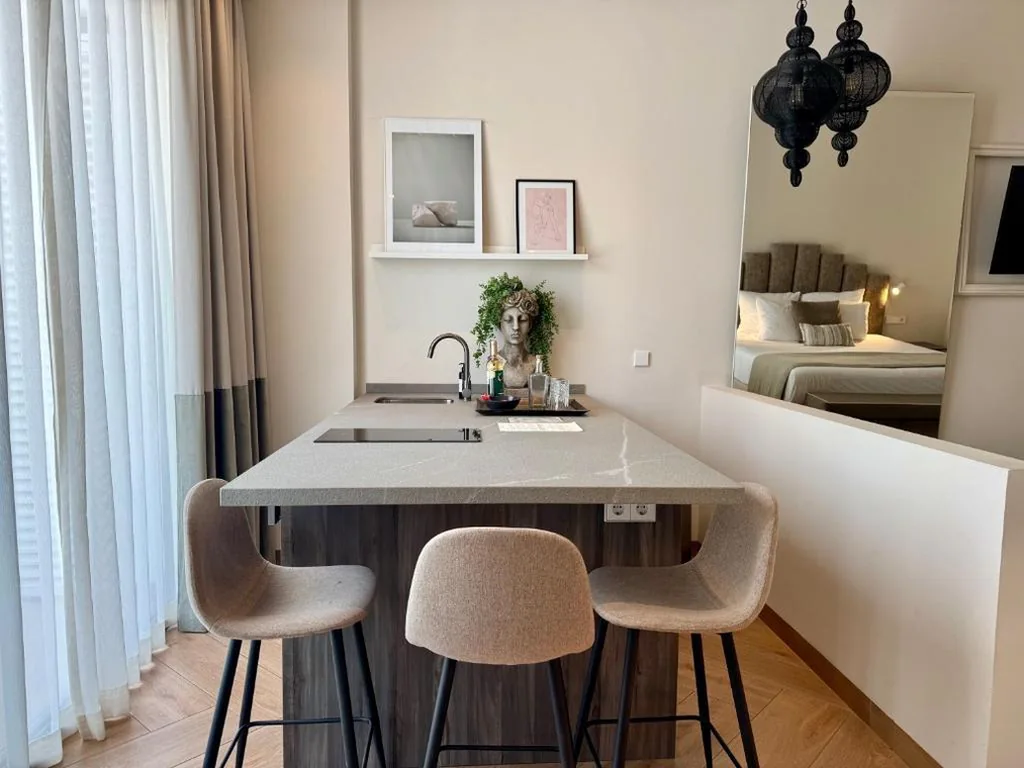 Standaard familiestudio — Silken Comfy Studios Hotel