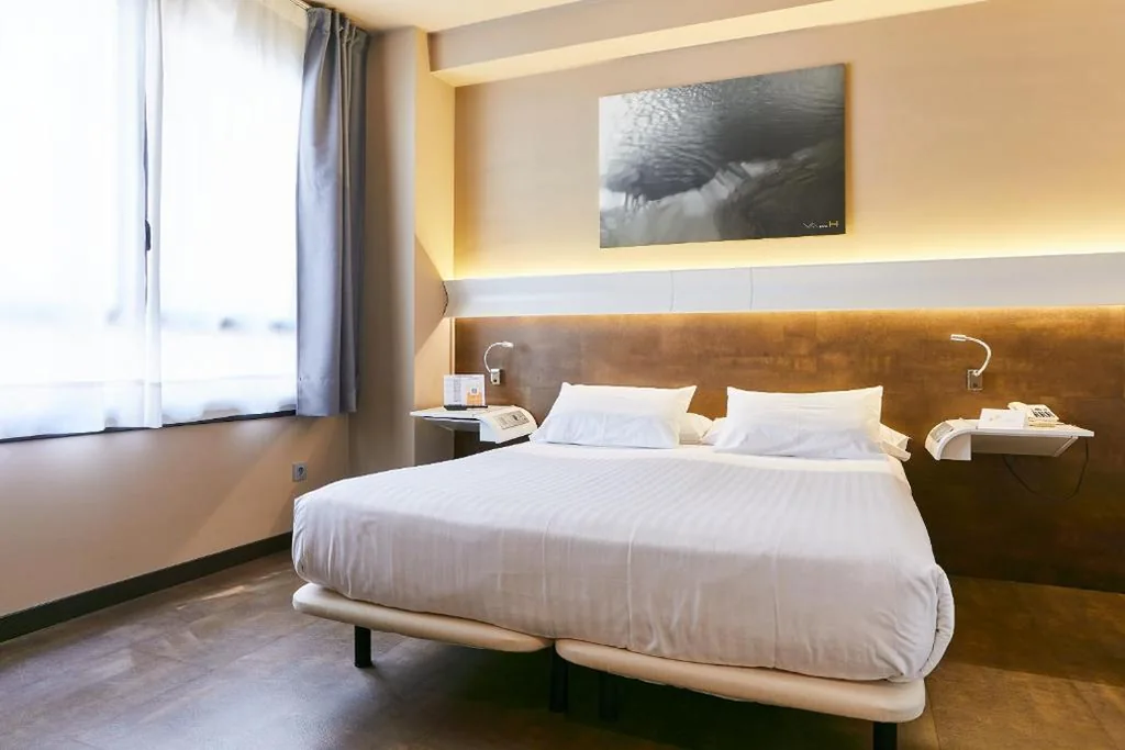 Quarto Deluxe — Silken Monumental Naranco