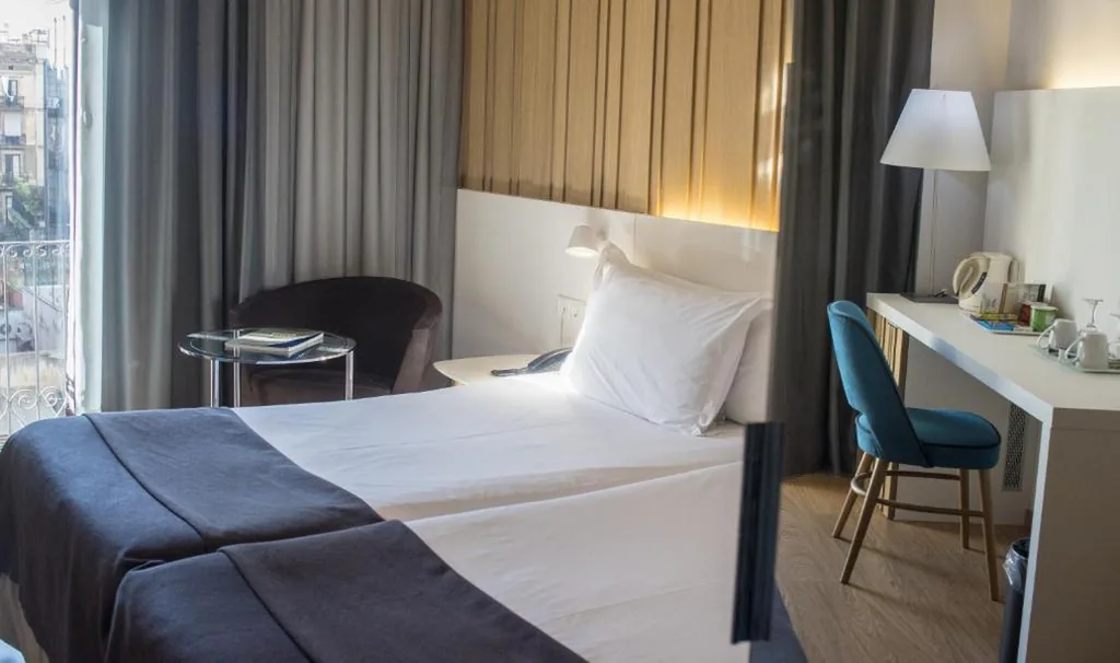 Chambre double standard - 1 ou 2 lits — Silken Ramblas