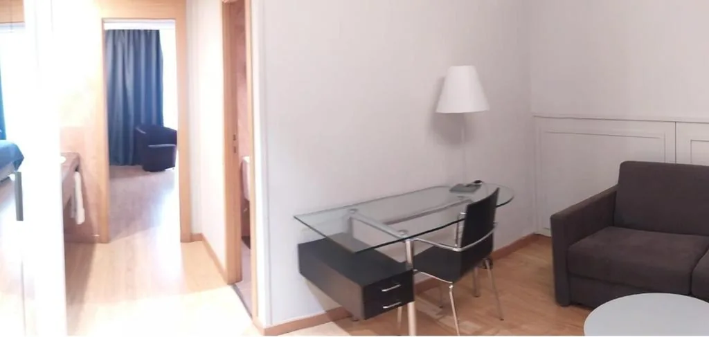 Chambre familiale (2 adultes et 2 enfants) — Silken Ramblas