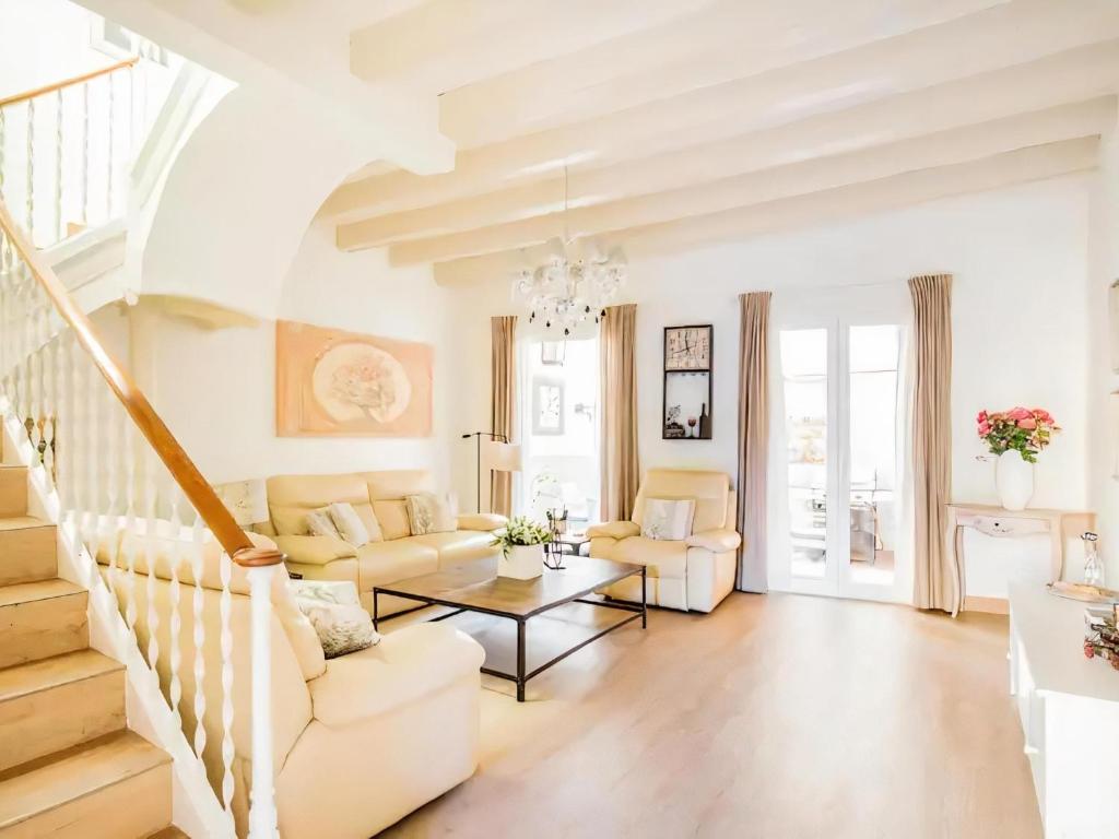 Sitges Spaces Beach House-4 bedrooms, Large Terrace, Center-Beach
