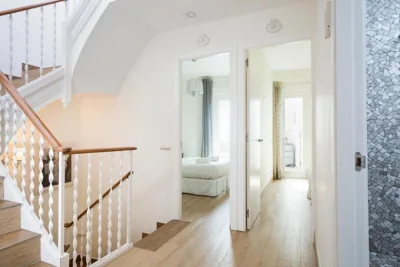 Sitges Spaces Beach House-4 bedrooms, Large Terrace, Center-Beach — foto 3