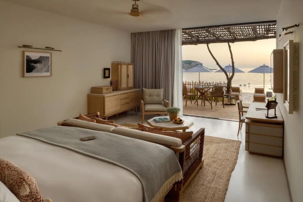 Suite Junior con vistas al mar — Six Senses Ibiza