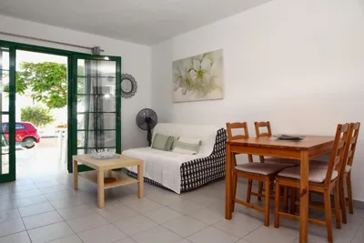 Sky and Sea Loma Verde - Pool and terrace with sea view - By Lanzarote Vacation Homes — foto 5