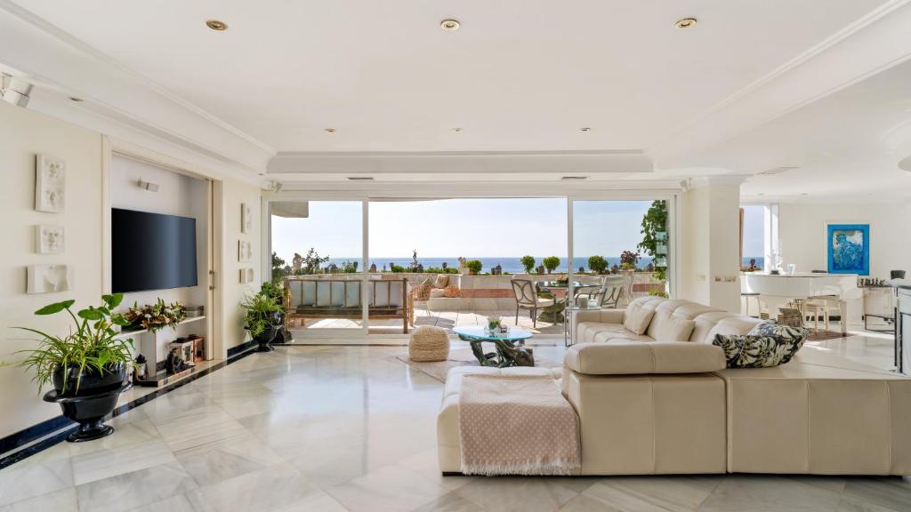 Sky Villa