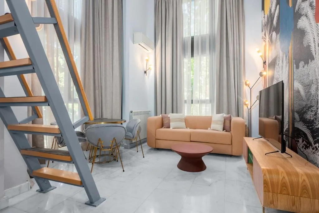 Apartamento Dúplex de 1 dormitorio — Smartr Madrid Las Ventas