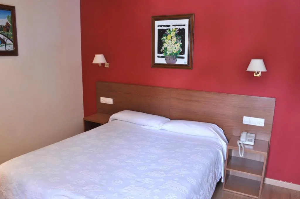 Habitación Doble - 1 o 2 camas — SNÖ Hotel Candanchú