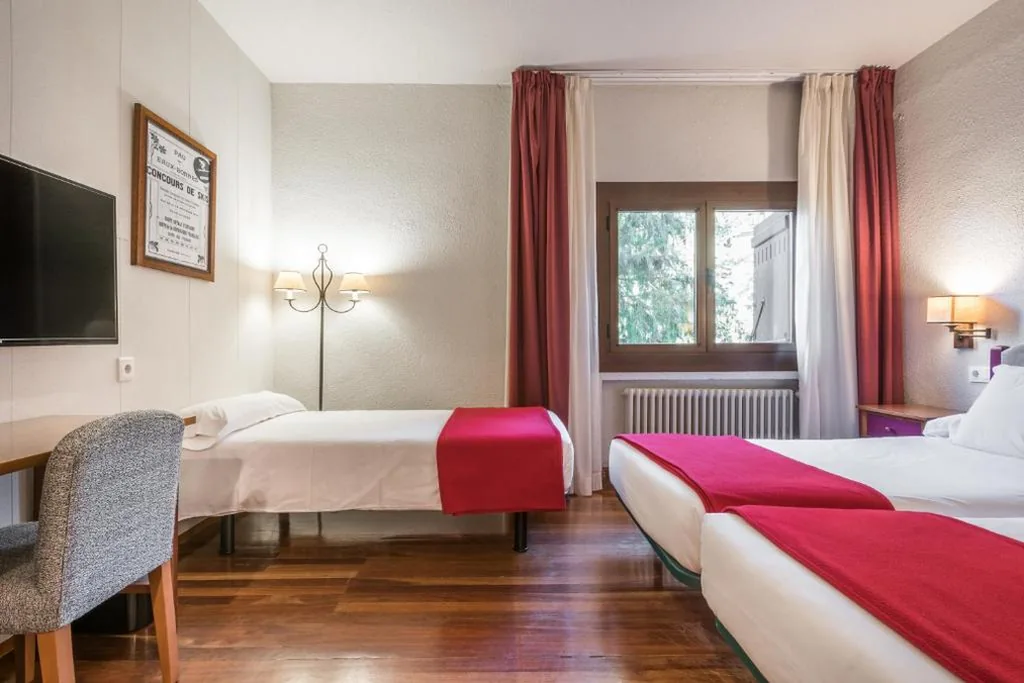 Camera Tripla — SNÖ Hotel Formigal