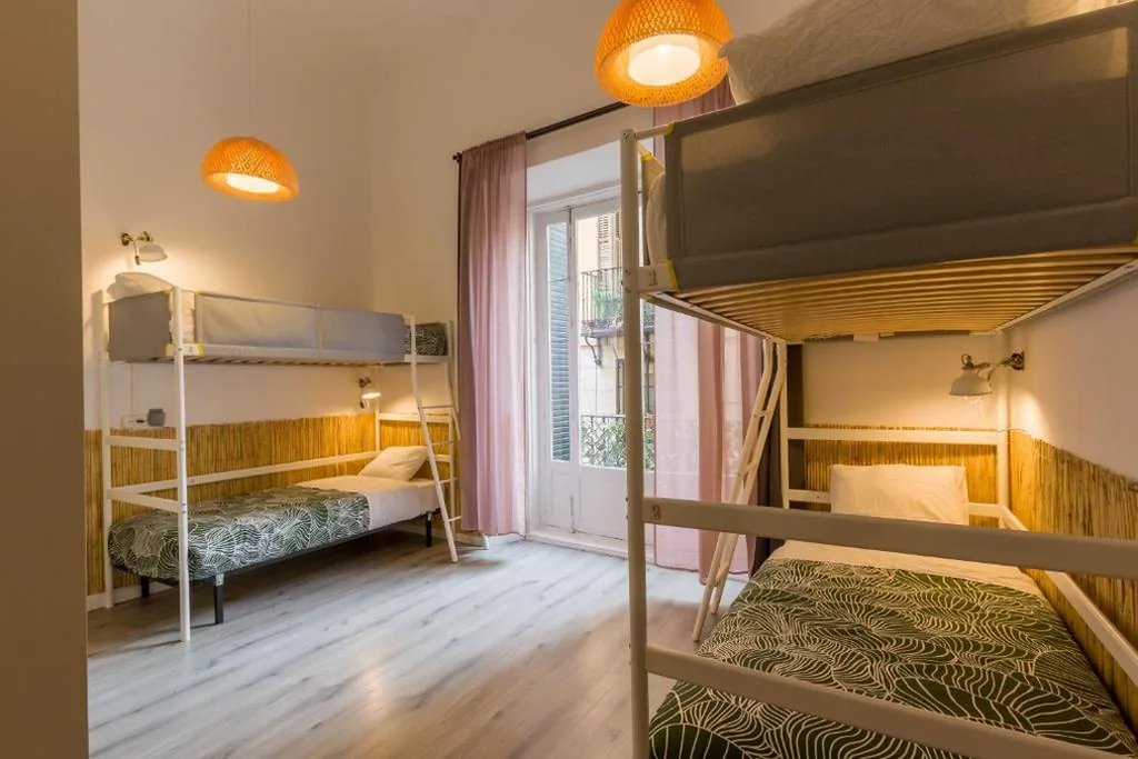 六人间床位 — Social - Coliving & Coworking - Madrid