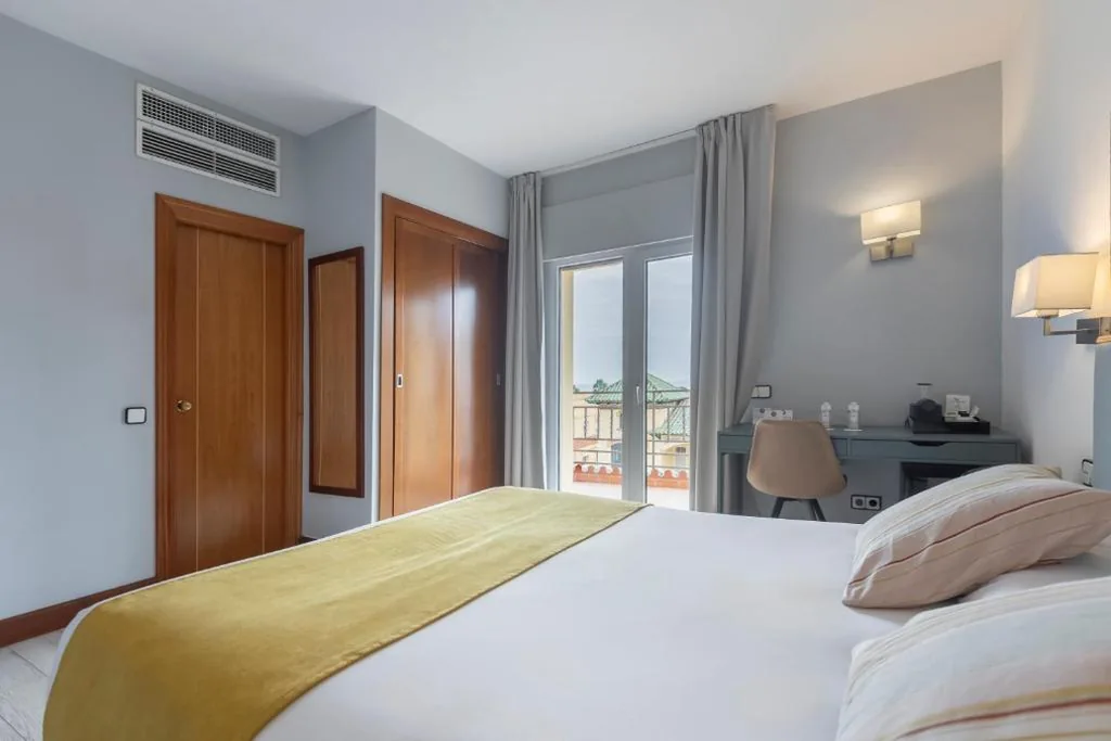 Camera doppia con balcone - 1 o 2 letti — Soho Boutique Los Naranjos