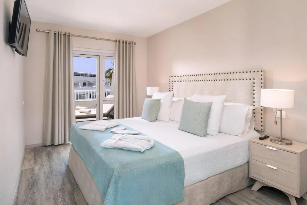 Superior Xtra Room — SOL by Meliá Barbacan