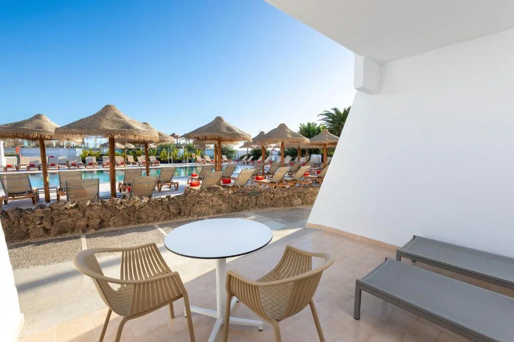 Suite Junior con accesso alla piscina — SOL by Meliá Fuerteventura Jandia - All Suites