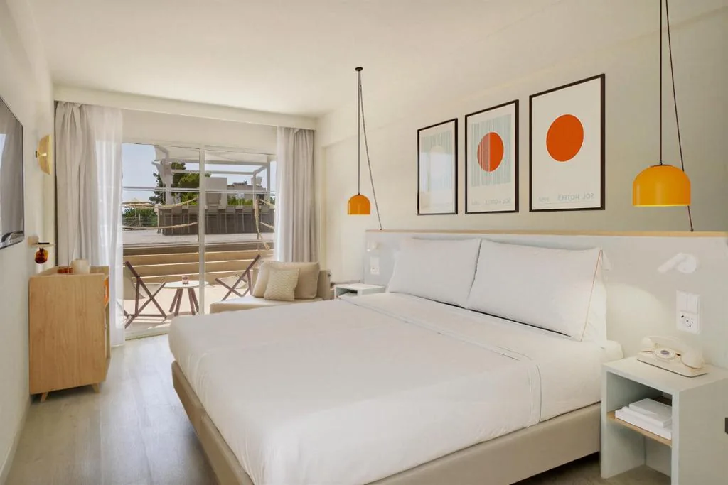 Xtra Room with Solarium — SOL by Meliá House Mallorca - Adults Only