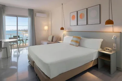 SOL by Meliá Málaga Guadalmar — 写真 4