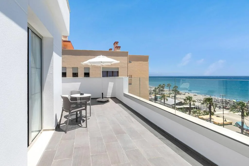 Superior Topfloor Room Sea View — SOL by Meliá Torremolinos Don Marco - Adults Recommended