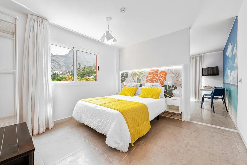 Suite Estándar — Sol Mogan Suites - Adults Only