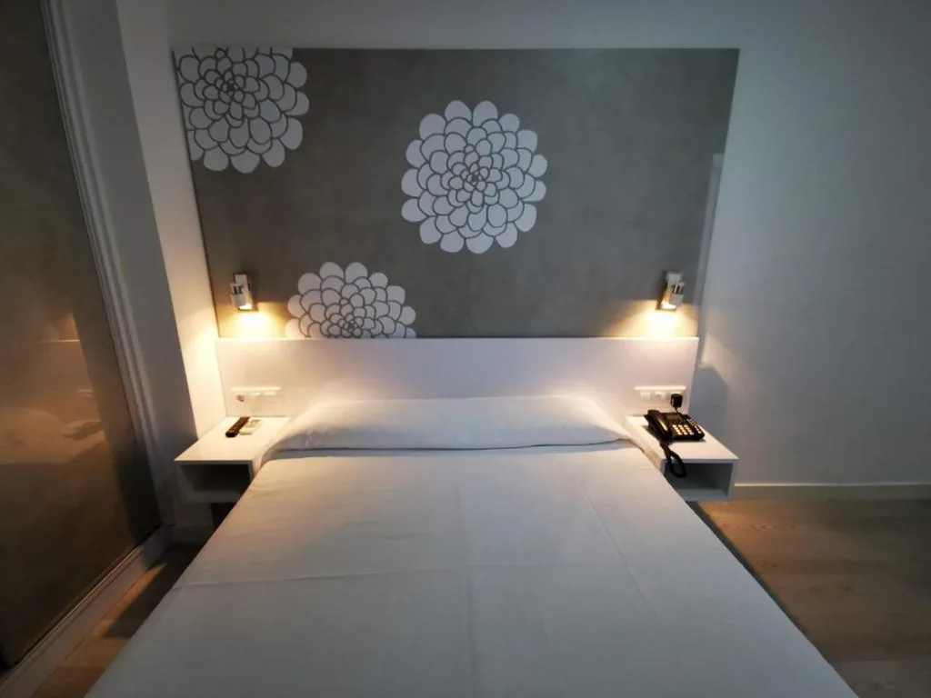 Estudio con vistas al jardín — Sol Playa Suites