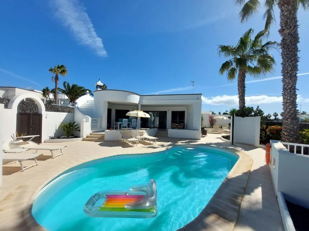 Villa mit 3 Schlafzimmern — Sol y Luna - Heated pool - BBQ - car not essential