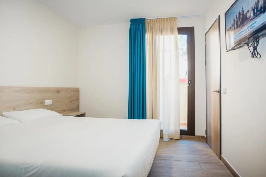 Habitación Doble con balcón — Solesperit