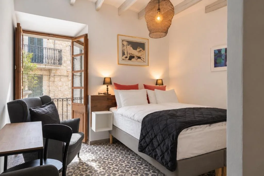 Quarto Duplo Cozy — Solleric Petit Hotel