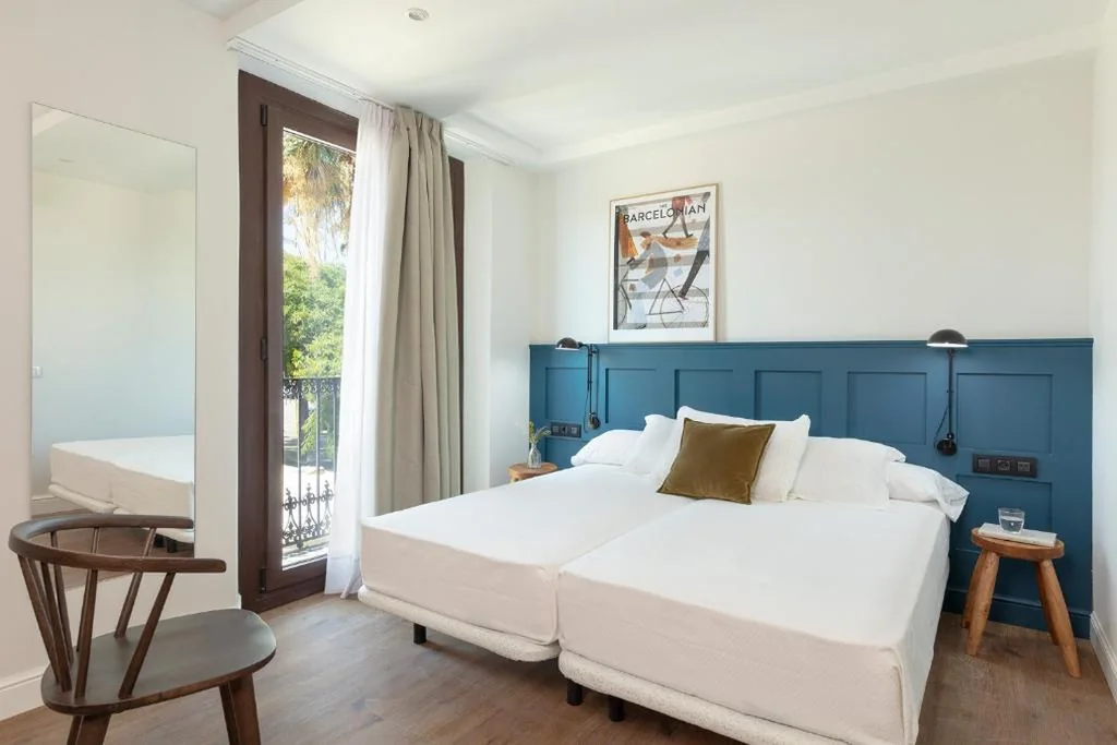 Habitación Doble Superior con vistas al puerto - 2 camas — Som Nit Port Vell
