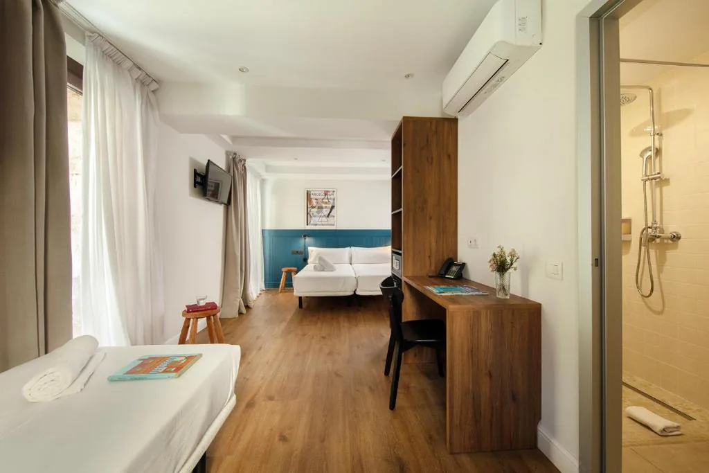 Habitación Triple — Som Nit Port Vell
